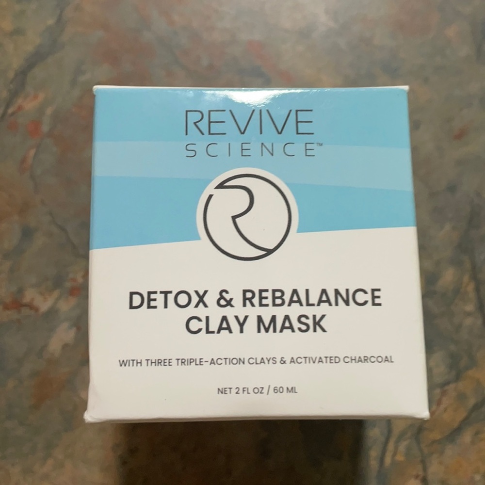 Revive science detox & rebalance clay mask